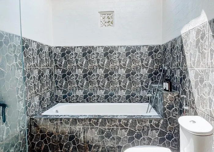 Guest house Bingin Sun & Moon 3*