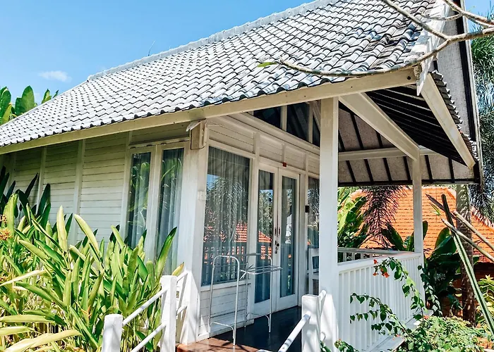 Bingin Sun & Moon Guest house 3*