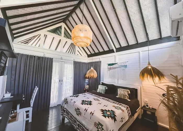 Guest house Bingin Sun & Moon 3*